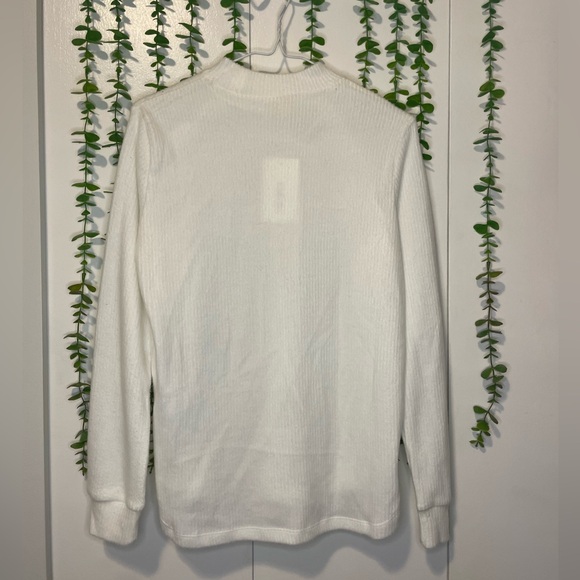 Como Blu White Knitted Sweatshirt with Gold detail - Small/Petite - Picture 2 of 9